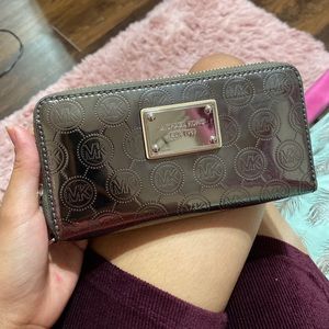 ❌SOLD❌Michael Kors Wallet